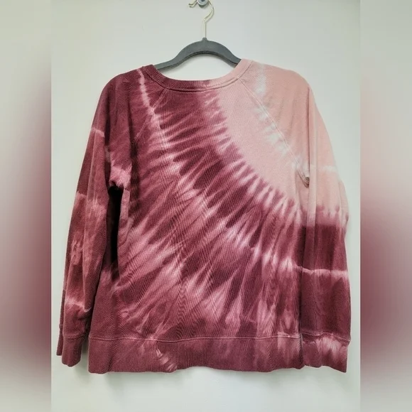 Old Navy Tie-dye sweatshirt - Picture 2 of 3